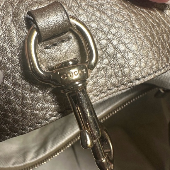 Authentic Gold Gucci SoHo chain shoulder bag - Picture 12 of 13